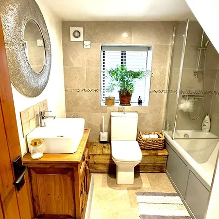 Pansiyon Swallow Barn *